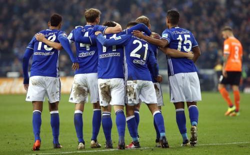  沙尔克04财政危机影响引援计划  