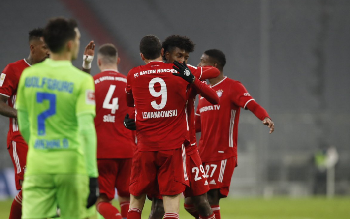  法兰克福主场称雄,鹰击长空展德甲黑马本色  