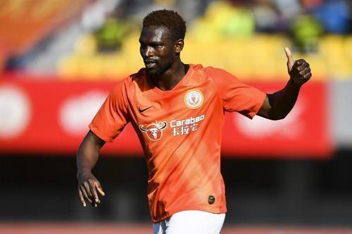  埃弗顿保级生死战，太妃糖绝杀利兹联保留希望曙光